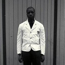 greykey2--320x500
